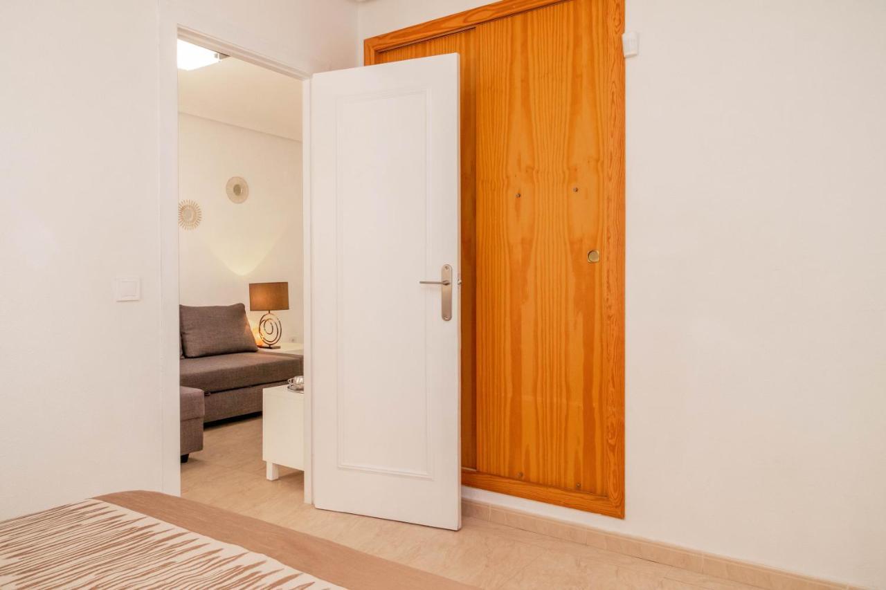 Apartamento Asta Apartment ตอร์เรเวียคา ภายนอก รูปภาพ